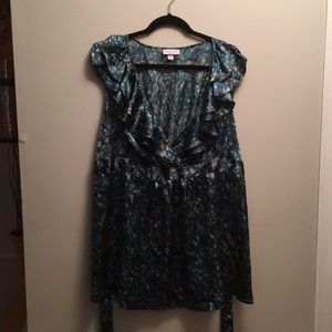 Liz Lange Maternity XXL Sleeveless Tie Back Top